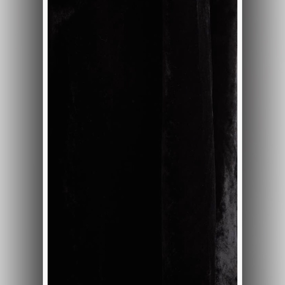 NWT $275 FARM Rio Richelieu Velvet Slipdress in BLACK - size Medium! - Picture 6 of 6